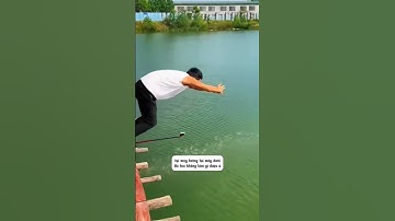 chàng trai câu cá cả ngày nhưng cá không chịu cắn câu và cái kết