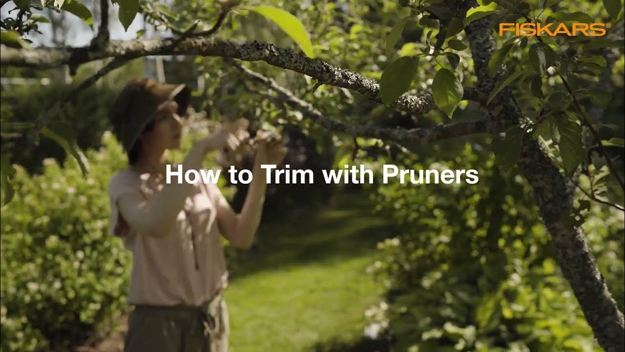 How to use pruners Fiskars YouTube