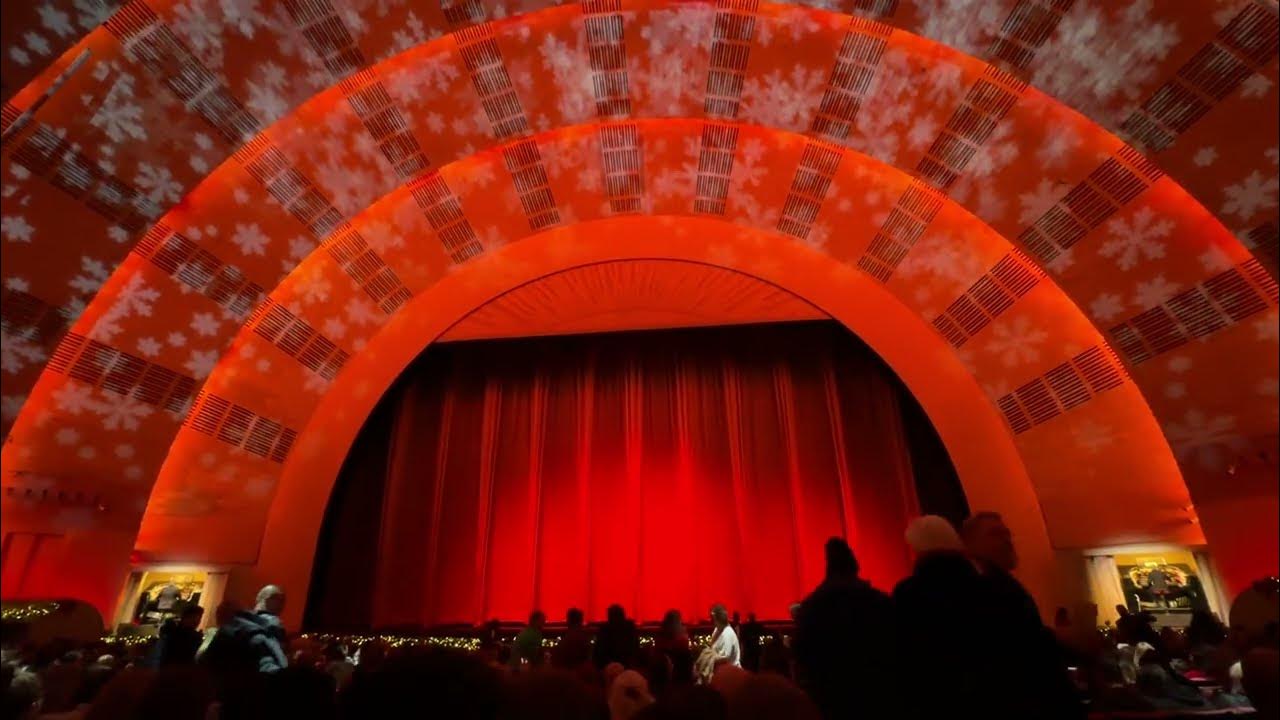 Radio City Music Hall Christmas Spectacular Wurlitzer organ preshow YouTube