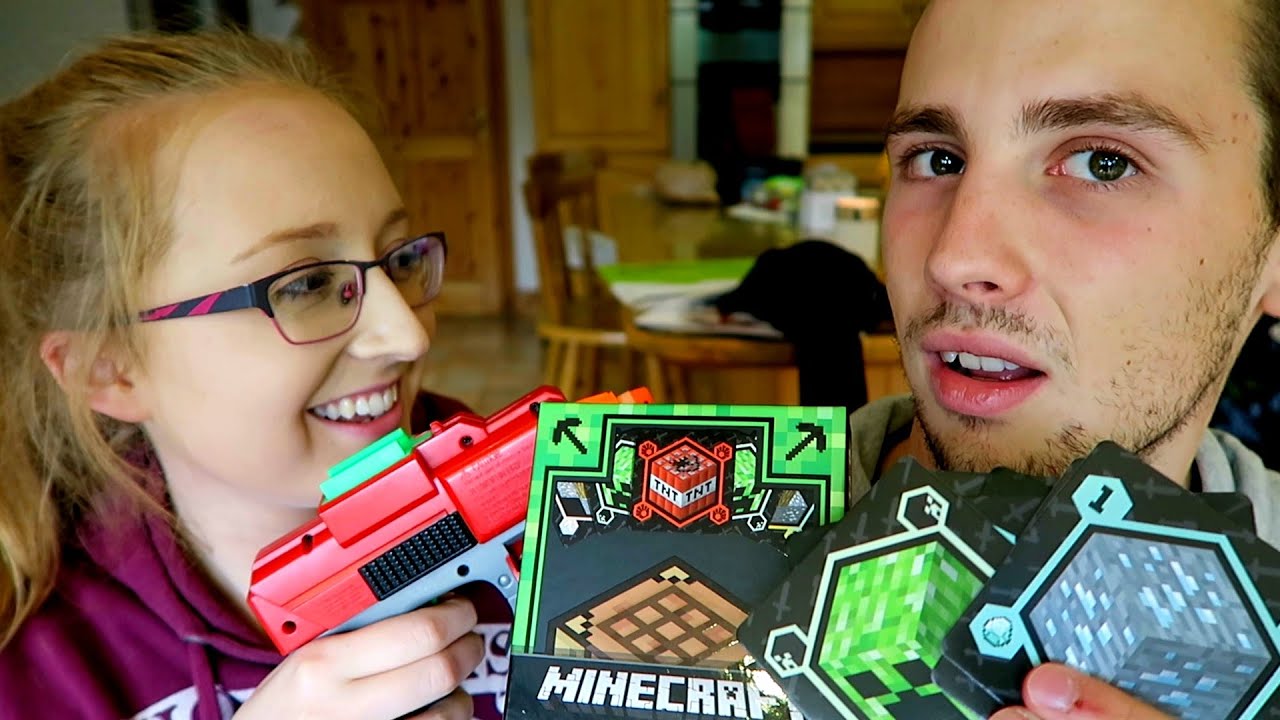 MINECRAFT CARD GAME !!! - YouTube