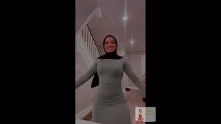 بنات مصريات محجبة بتتحزم وتتدلع - رقص منزلي بالحجاب 3