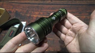 NIWALKER N70T Flashlight Kit Review! (3500 Lumens, Cree XHP70.2 LED)
