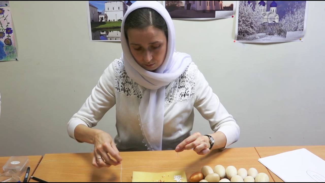 Украшаем бисером пасхальное яйцо с Натальей Краснощековой