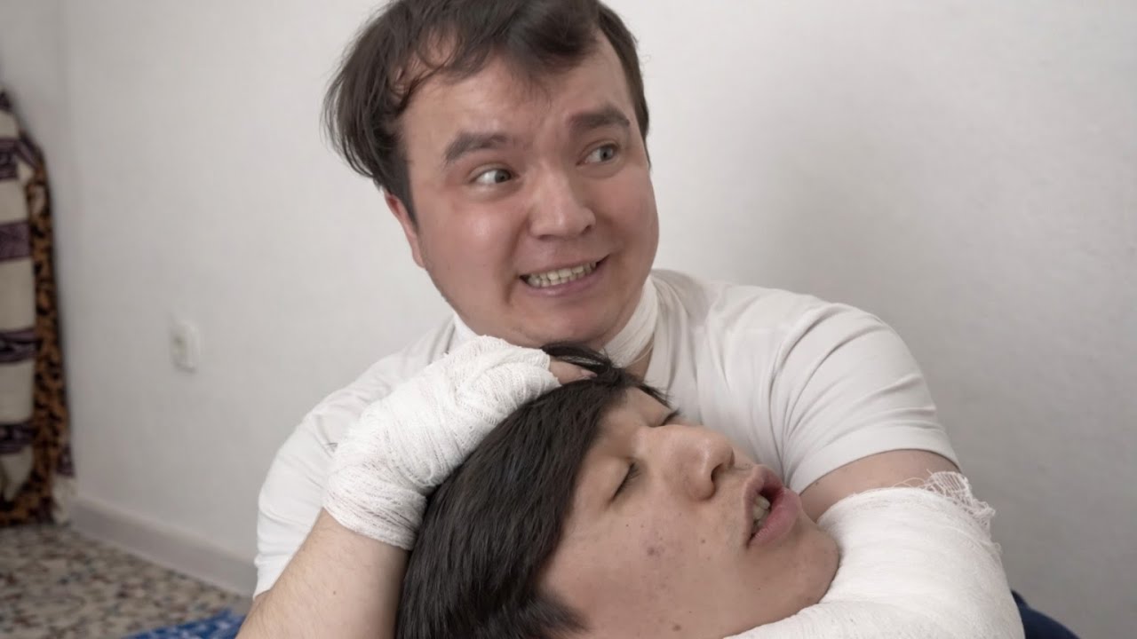 Ishonib mazza qilib kulasiz😂😂😂😂