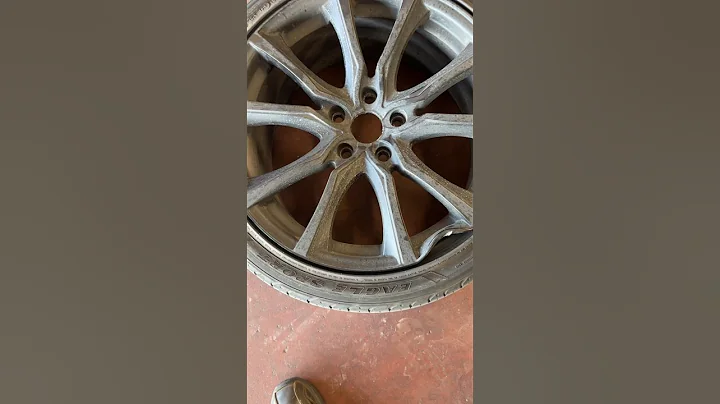 Big change for the Veloster @konigwheels   #konigwheels #lacroicruiser #veloster