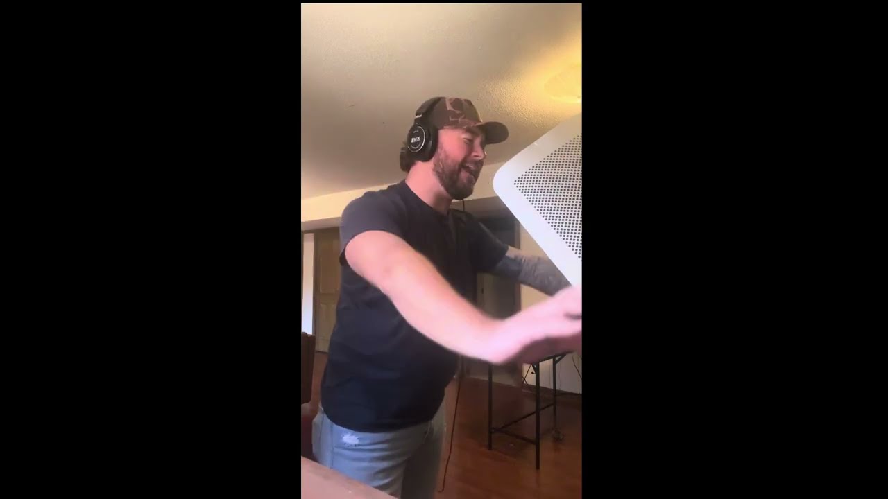 Shepherd Mize - UnderOath: Writing On The Walls (Full Vocal Cover)