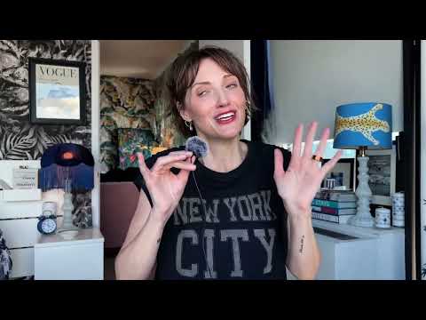 My Mom Spills A Secret About J-Lo! "I Seem Fun Reboot 2026 Podcast" (Jen Kirkman)