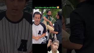 koi video nahi aa rahi hai 😂🤣 #r2hzaynsaifi #viral #funny #hook #editing #round2hell #video #shorts