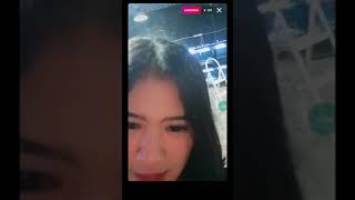 Deanurlaila Live Sambil Ng3Vape