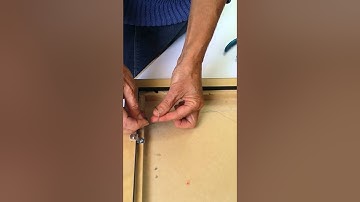How to Properly Knot Picture Frame Wire