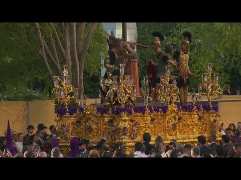 Real e Ilustre Hermandad y Cofradía de Nazarenos de la Sagrada Columna y Azotes de Nuestro Señor Jesucristo y María Santísima de la Victoria