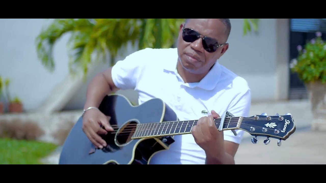 Jean Rigo Jean Rigo - Anao tsy Adignako (Clip Officiel) - YouTube