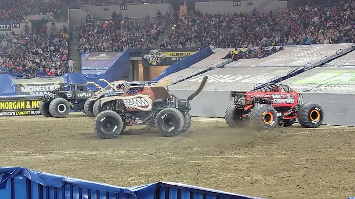 Monster Jam Indianapolis 2023 Monster Mutt (Chris ...
