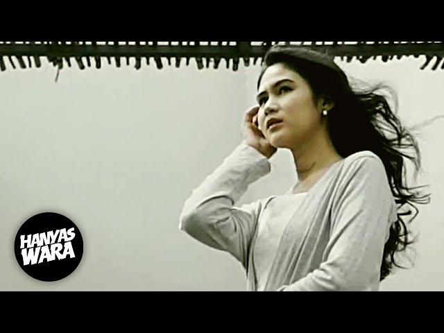 Hanyas Wara - Ajari Aku Membencimu ( Official Music Video ) OST Samudra Cinta class=