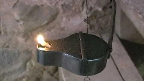 Iron Betty Lamp BL-25