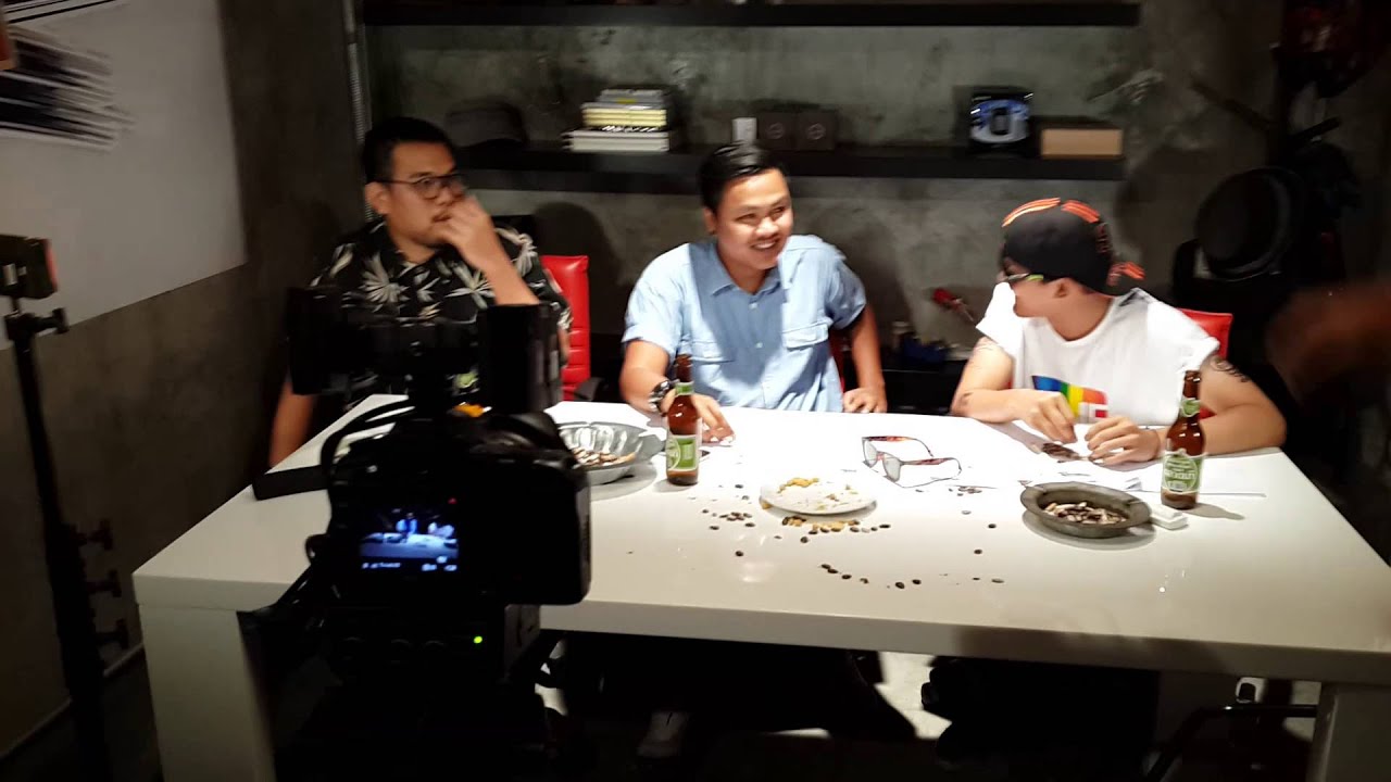 NakeGang - เล่าเรื่องของขลัง