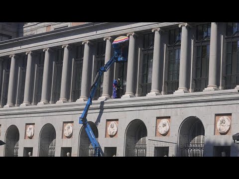 Пострадавшие от отравления рапсовым маслом устроили протест в музее Прадо