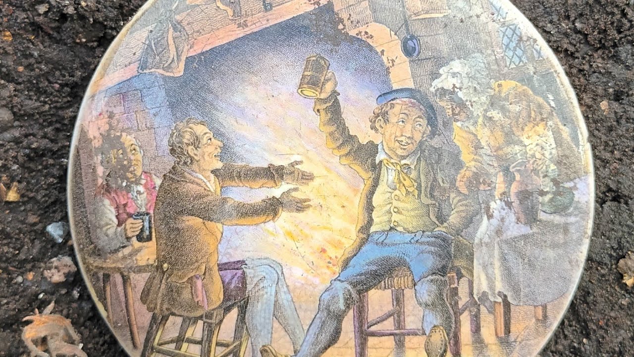 What A Lid!! And 100 Year Old Paint Bottle Digging UK