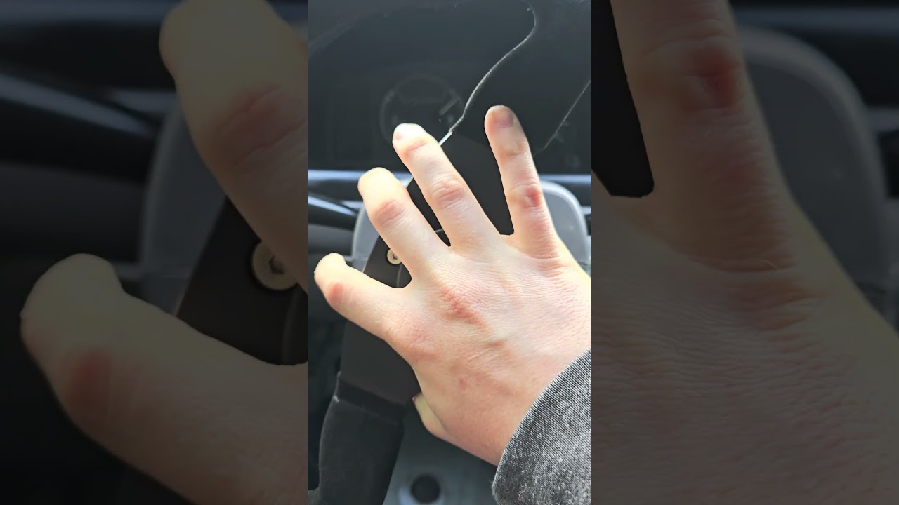 The Ding! Nrg 2.0 quick release with sparco suede L360 sterring wheel