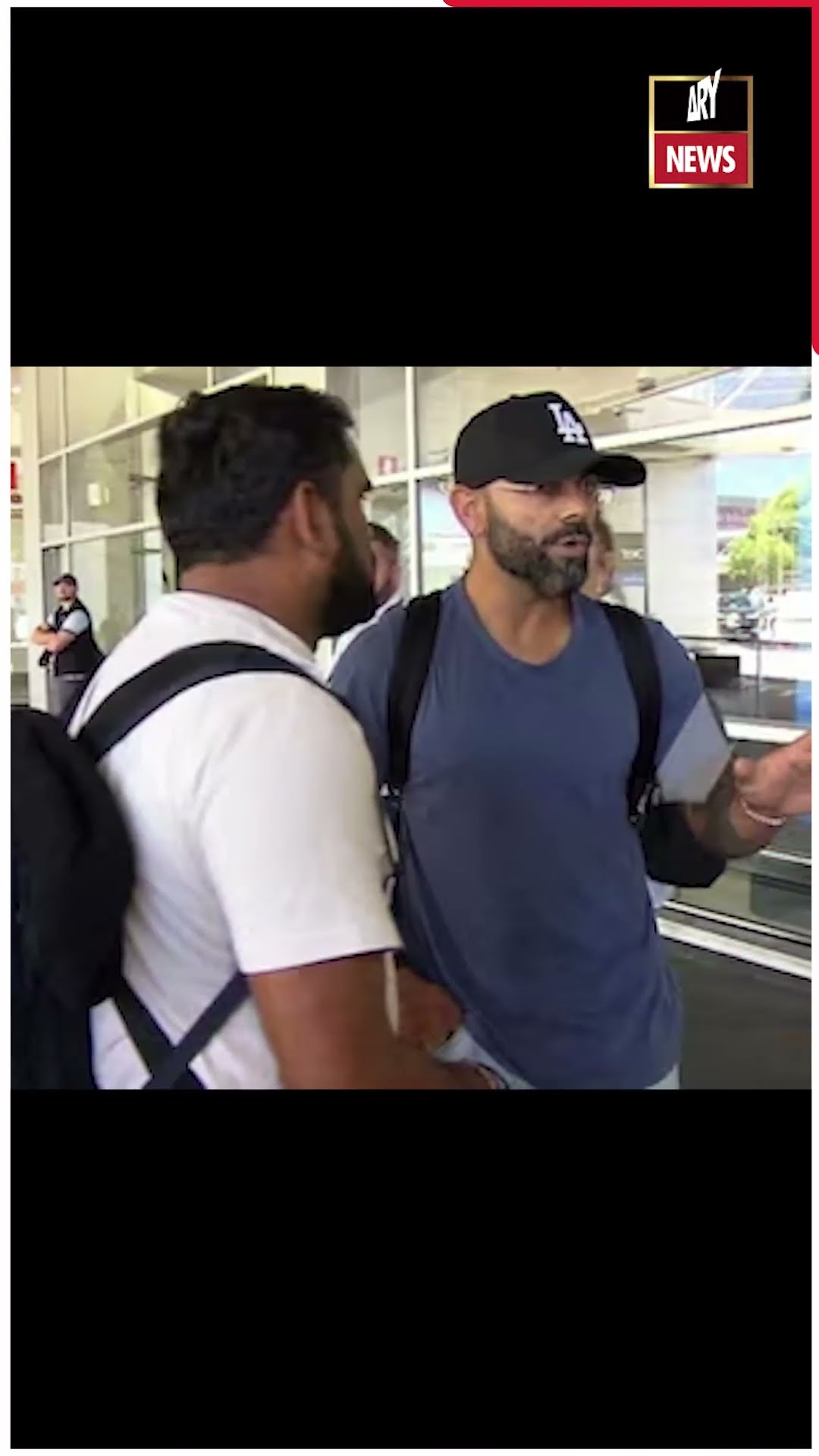 Virat Kohli's clash with Aussie media #viratkohli #anushkasharma #australia #india #breakingnews