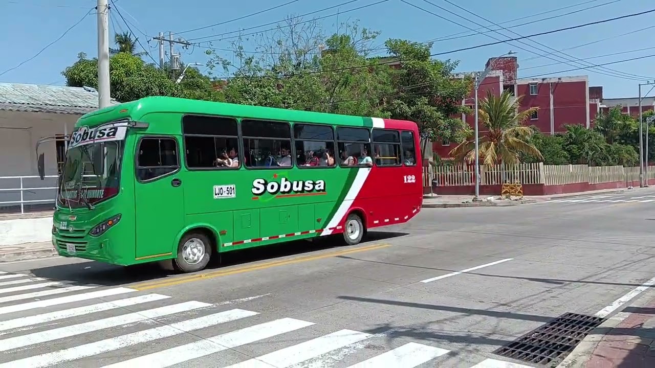 BUS DE SOBUSA LLEGANDO A LA INTERSECCION VIA PRICIPAL CRA 21