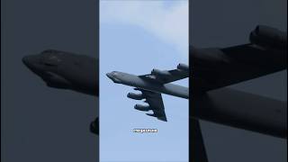 B-52 и секрет его особого покрытия #b52 #авиация #самолет #факты #рекомендации #шортс