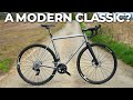 2024 Moots Vamoots 33 First Ride: A New, Old Titanium Road Bike...