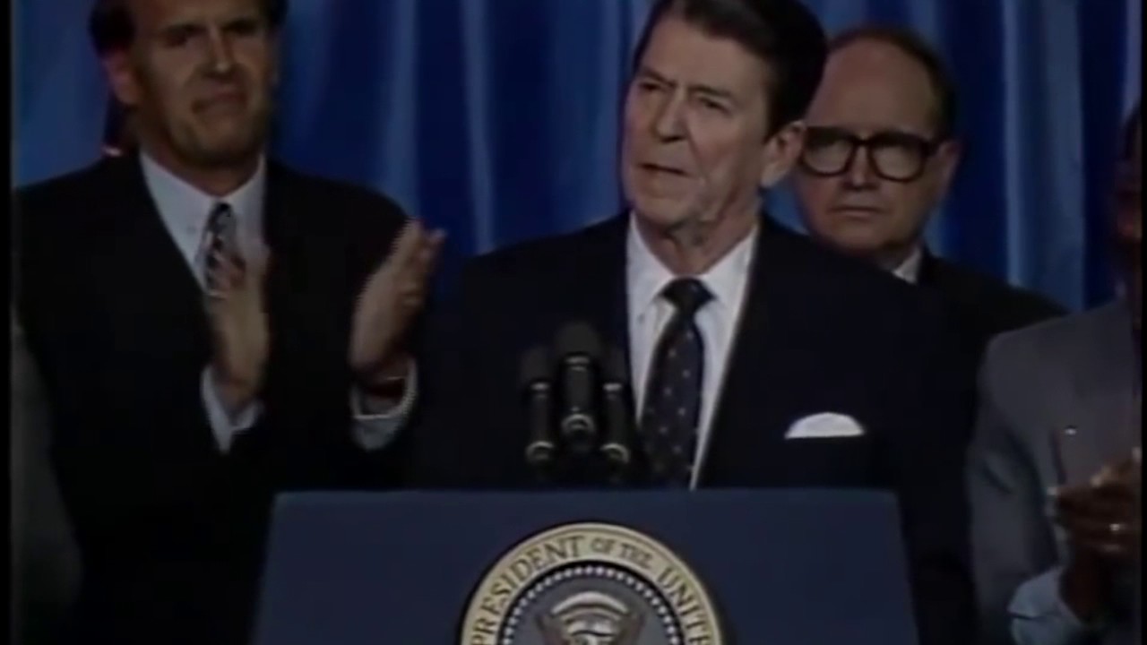 Why do you think reagan chose to speak about the cold war in an address to a religious group? picture