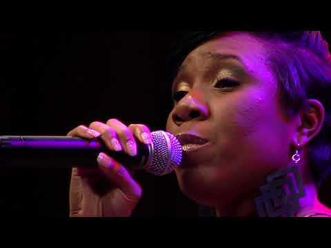 Melinda Doolittle Performs at Summer NAMM 2017 with Tim Akers and the Smoking Section