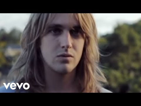 The Naked And Famous - Young Blood - YouTube