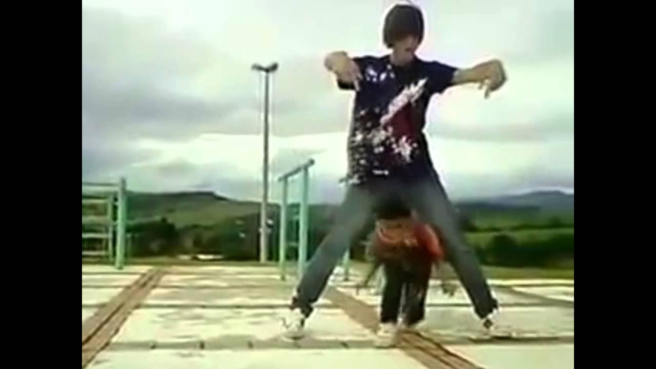 Цыган пляшет в москве. Классно станцевать. Клёво станцевали. Круто станцевала. Шаффл танцы.