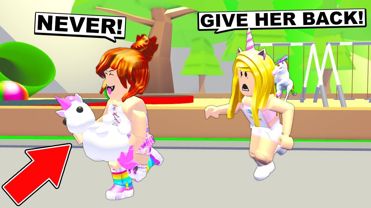 Gold Digger Stole My Unicorn In Adopt Me Roblox Youtube - this thing chased me in roblox invidious