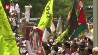 Indonesia police detain 10 suspects for instilling violence in protest