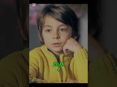 صور ابطال مسلسل على مر الزمان بين الماضي و الحاضر مسلسلات اكسبلور لايك اشتراك   