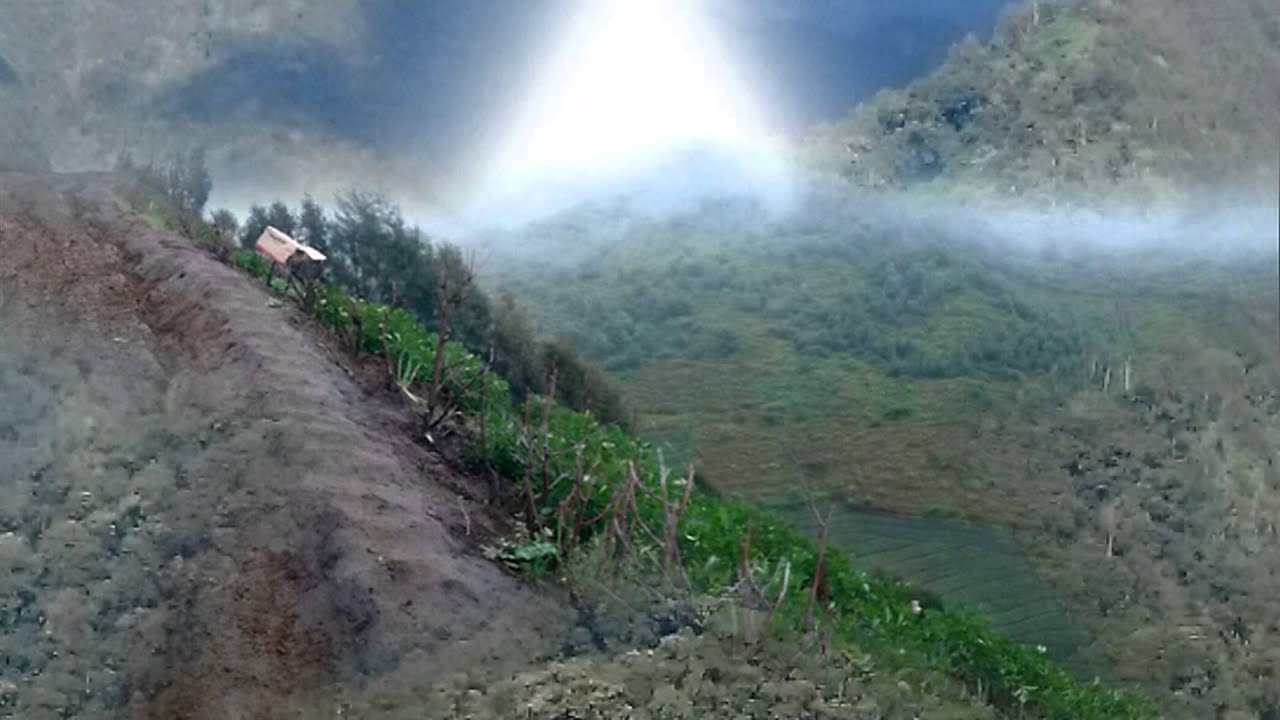 The Amazing of B29 Peak, Lumajang East Java Indonesia | Puncak B29