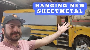 How a PRO SKOOLIE SHOP HANGS NEW SKINS on a New Roof Raise (Skoolie Conversion Guide #5)