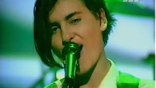 Elastica Line Up Top Of The Pops 11 feb 1994