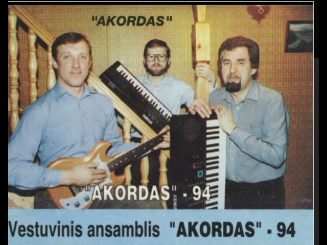 akordas  - zinau, pavasaris class=