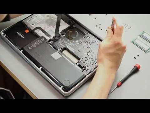 Videó: A Hőpaszta Cseréje A MacBook Pro 13 