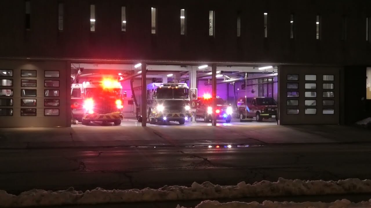 Windsor Fire & Rescue Service Station 1 Responding To A Call. 