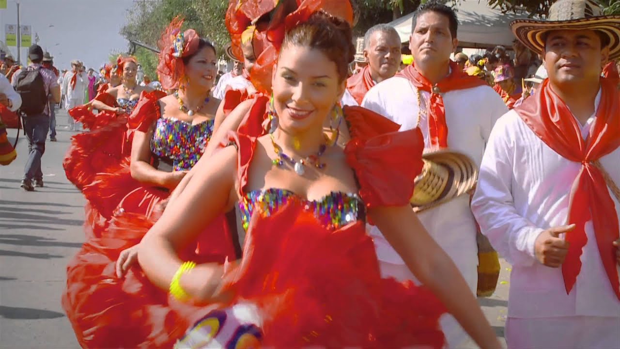 barranquilla plaza Puerta de Oro, La Magia del Caribe: Carnaval de Barranquilla, Paragüita