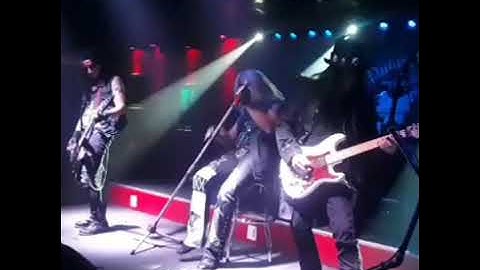 MÖTLEY CRÜE "Red Hot" cover by Public Enemy #1 Motley Crue Tribute band.