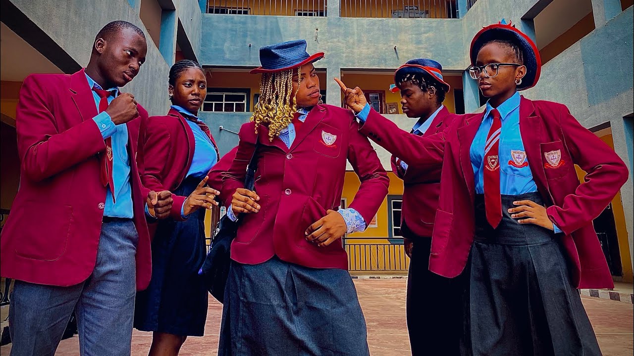 AMANDA THE CRAZY GIRL