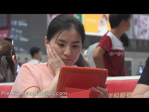 Candid Girl Feet Asian Woman Airport Feet