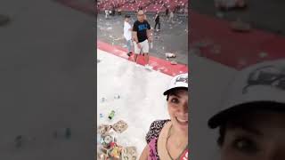 U2 Live In Singapore, Bubaran Konser Ketemu Kirey \