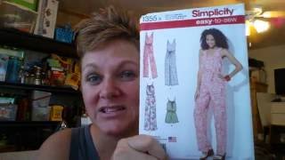 Hobby Lobby - Simplicity Sewing Pattern haul I went totally over board and bought a pile of simplicity patterns!