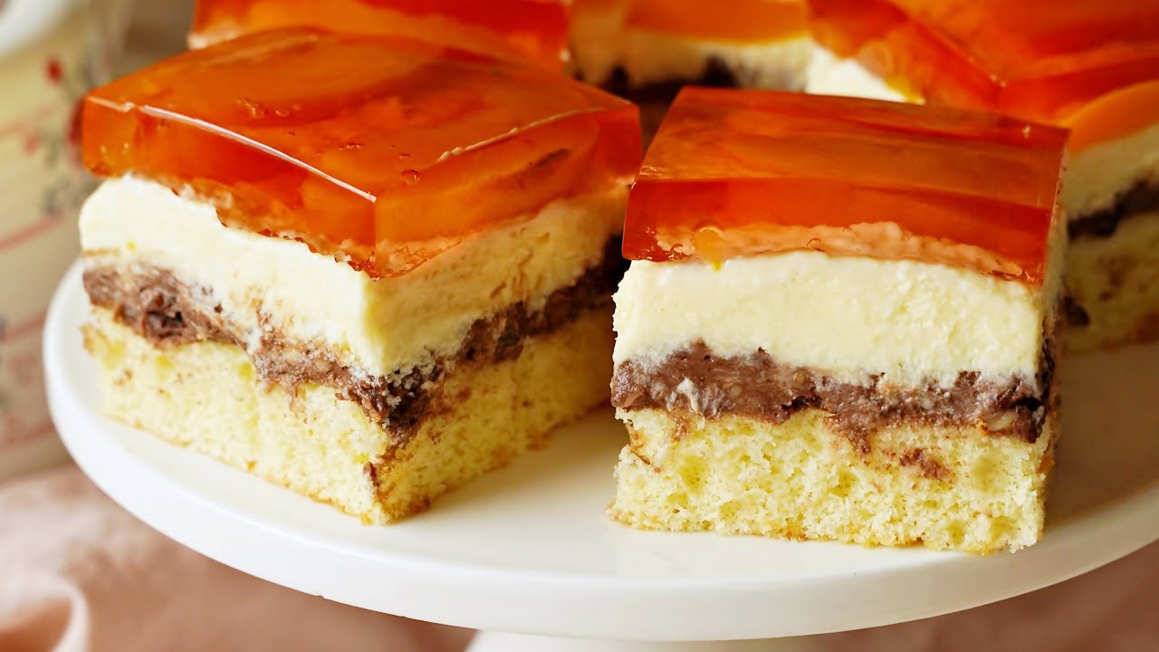 Świąteczne kremowe ciasto z brzoskwiniami i galaretką Ambasador – PRZEPIS – Mała Cukierenka