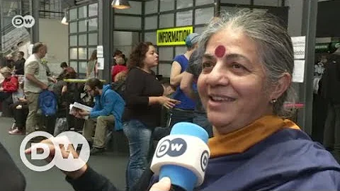 Vandana Shiva calls G20 leaders to task | DW English