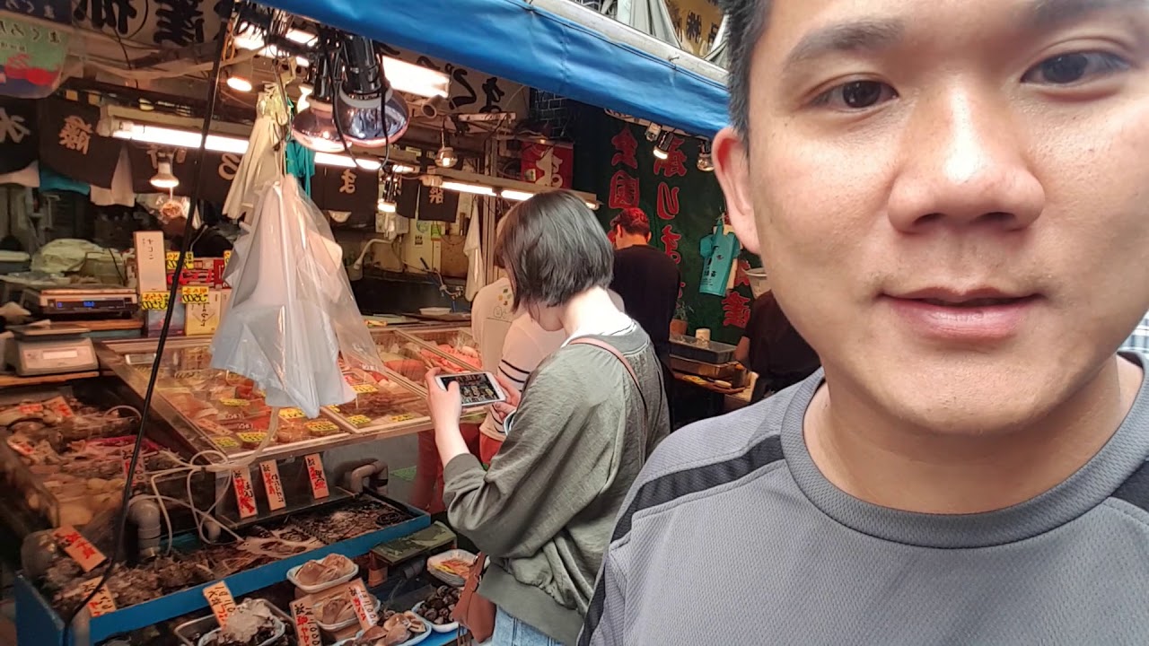 The Fish Vet's visit to Tokyo's fish market. YouTube