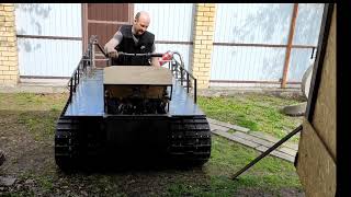 Самодельный гусеничный вездеход первый выезд.Homemade all-terrain vehicle first departure.